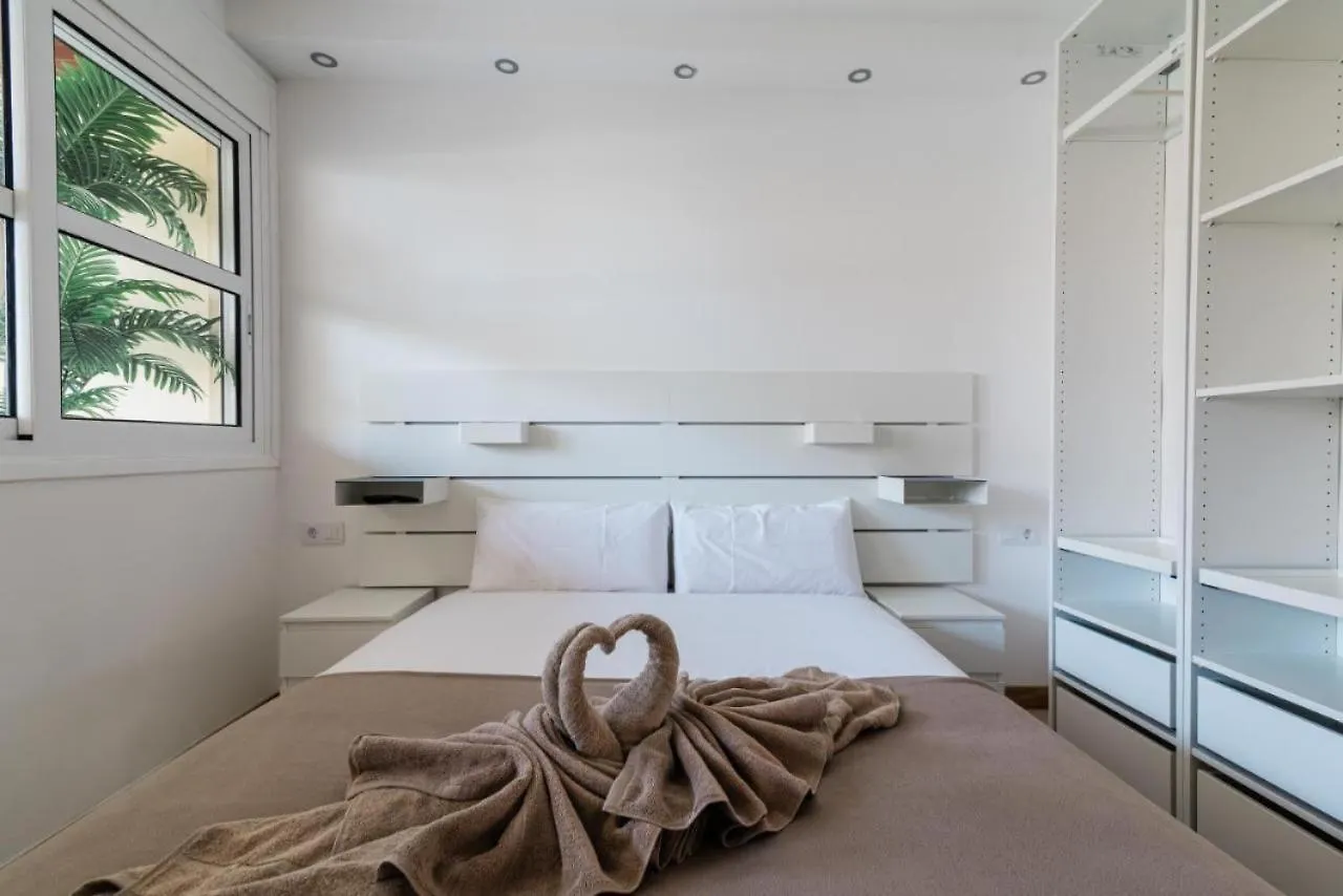 Comfortable Villa Private Garden アデヘ 0*,
